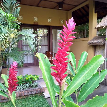 Ubud Lestari Bungalows Exterior photo